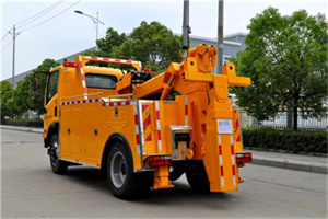 仲巴高速路拖车费