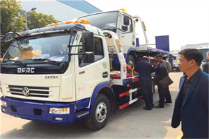 仲巴汽车道路救援拖车价格